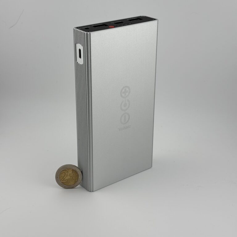 Voltaic V75 72Wh Battery with coin